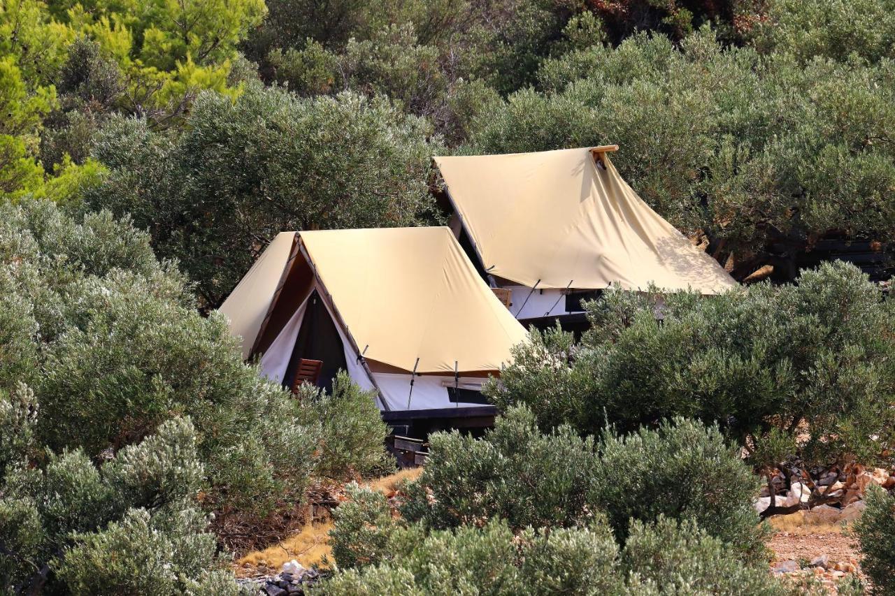 Glamping Resort Festa Kornati Pristanisce ภายนอก รูปภาพ